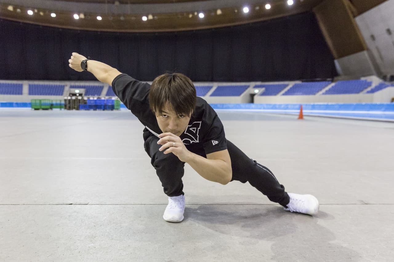 JOJI KATO practicing for the shoot with VR camera