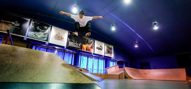 film production 映像制作 バイリンガル撮影　通訳　編集 海外専門